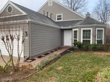 Main picture of 6227 E 100th Pl