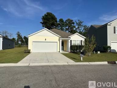 Main picture of 8170 E Highcroft Dr NE