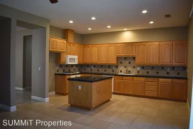 Main picture of 2215 Newcastle Dr