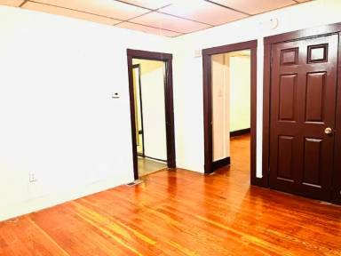 Main picture of 48 Denton St