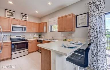 Main picture of 181 SE 33rd Pl