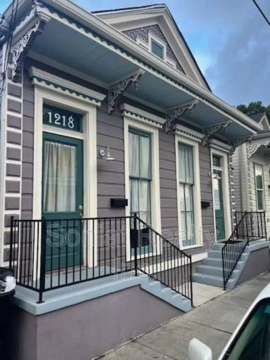 Main picture of 1220 Bartholomew St