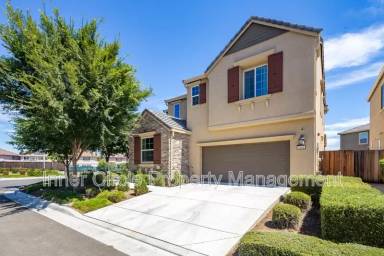 Main picture of 5408 Mazant Loop