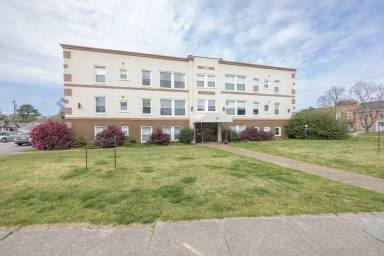 Main picture of 191 Maple Ave