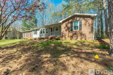 Main picture of 111 Sweetgum Cir