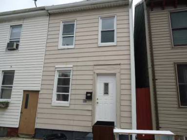 Main picture of 443 S Duke St