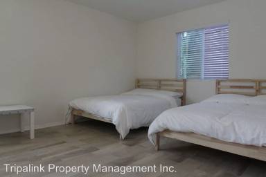 Main picture of 1373 W 37th Dr