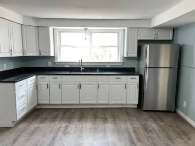 Main picture of 184 2nd St