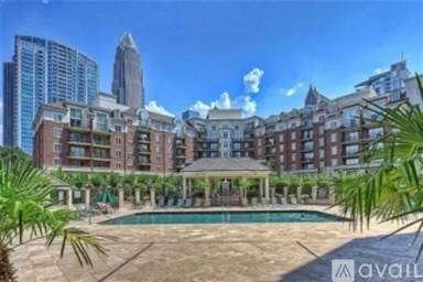 Main picture of Fifth & Poplar Condos