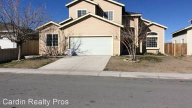 Main picture of 635 Winter Pl