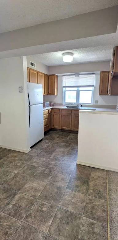 Main picture of 1712 E 24th Ave
