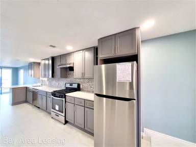 Main picture of 162 12th St