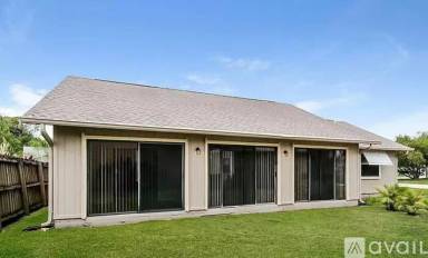 Main picture of 741 Leonardo Ct