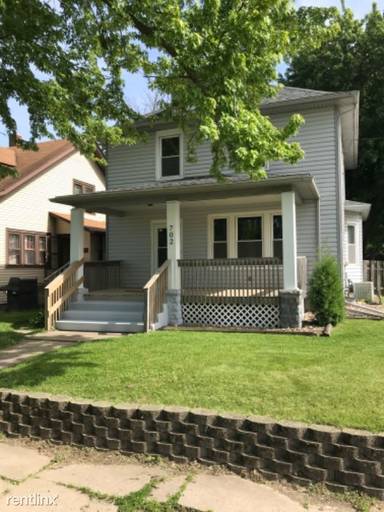 Main picture of 702 23rd Ave