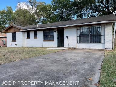 Main picture of 6433 La Grange Dr
