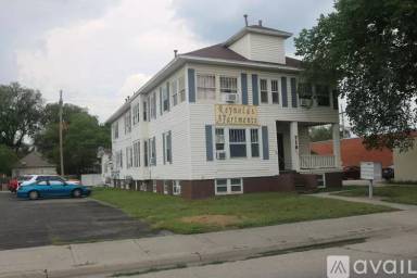 Main picture of 716 E 4th Ave