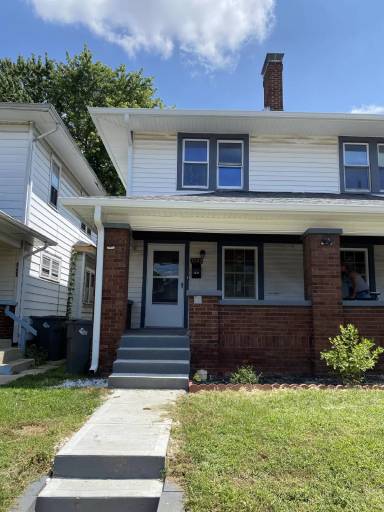 Main picture of 3641 N Illinois St