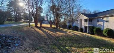 Main picture of 500 Chapman Pointe Cir