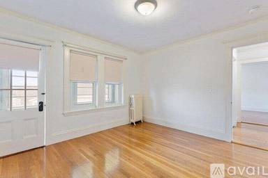 Main picture of 219 Trapelo Rd