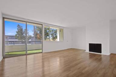 Main picture of 1049 21st St