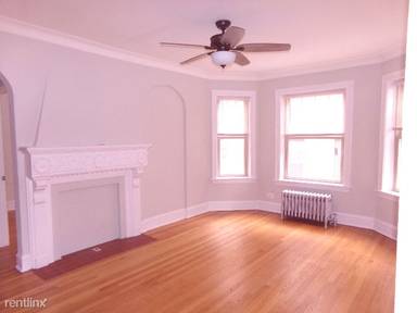 Main picture of 5044 N Wolcott Ave