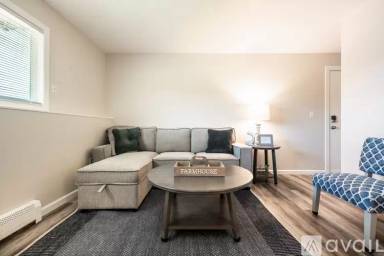 Main picture of 400 Mountain View Pl