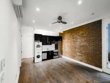 Main picture of 340 3rd Ave