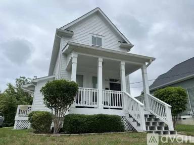 Main picture of 924 Ash St