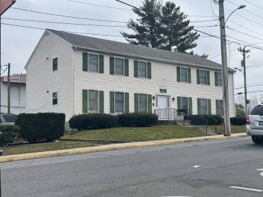 Main picture of 1 S Washington St