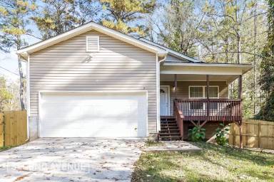 Main picture of 395 Darden St