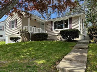 Main picture of 24 Howard Ave