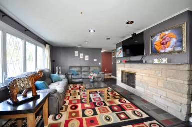 Main picture of 4 Hubbard Rd