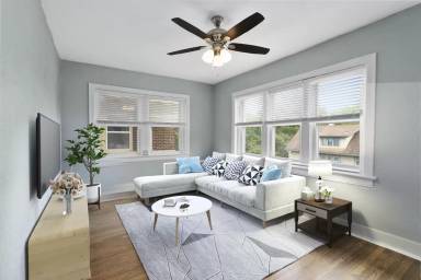 Main picture of 720 W 37th