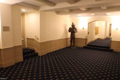 Main picture of 100 Main St