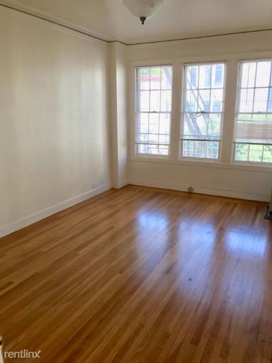 Main picture of 1855 Washington St