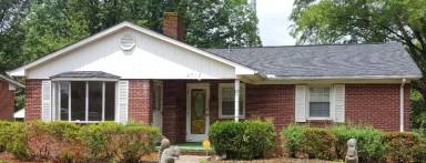 Main picture of 2712 Kilkare Ave