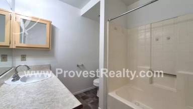 Main picture of 17058 Deodar St