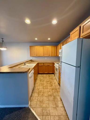 Main picture of 20830 Nova Loop