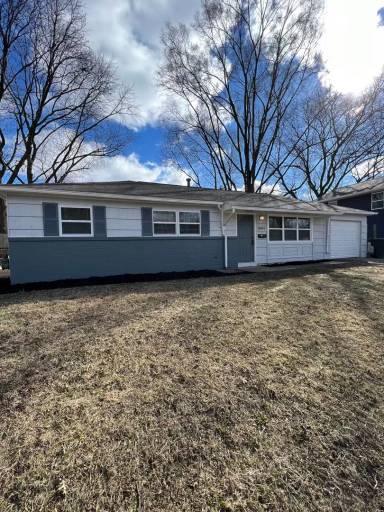 Main picture of 1660 Huxley Dr