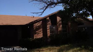 Main picture of 410 E 51st St