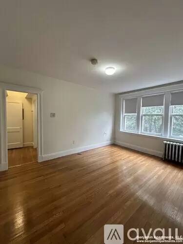 Main picture of 1163 Boylston St