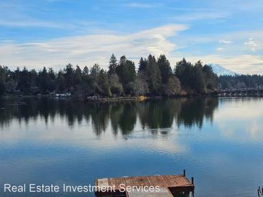 Main picture of 9725 Lake Steilacoom Dr SW