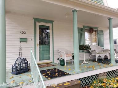 Main picture of 402 Pearl St
