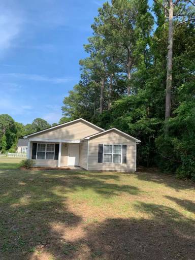 Main picture of 4011 Masonboro Loop Rd