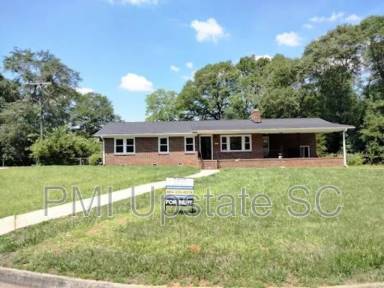 Main picture of 101 Hardale Ln