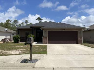 Main picture of 8466 Island Dr