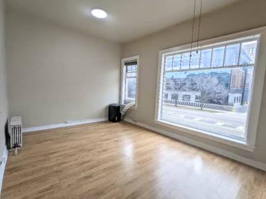 Main picture of 346 S Rose St