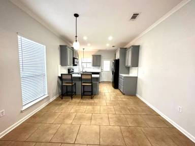 Main picture of 40303 Crestridge Dr