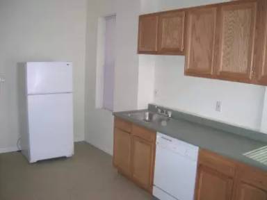 Main picture of 1105 Clendenin St