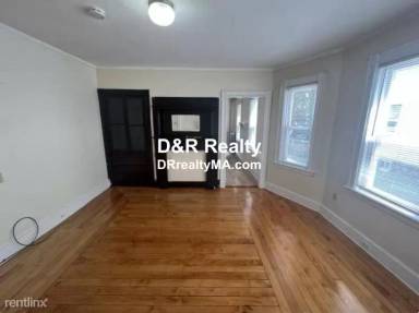 Main picture of 15 Rich St